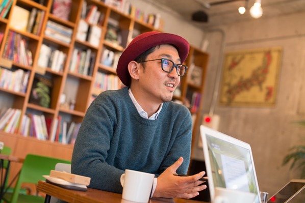 演出家って何だろう?CMディレクター、舞台演出家、スタートアップビジネスと多様な顔をもつ芳賀薫氏インタビュー!