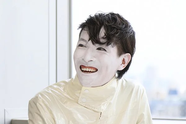 音楽x身体表現x映像の凄まじいシンクロで世界を魅了するパフォーマンス集団SIRO-Aインタビュー!世界で成功するまでの軌跡をコアメンバーが語る!
