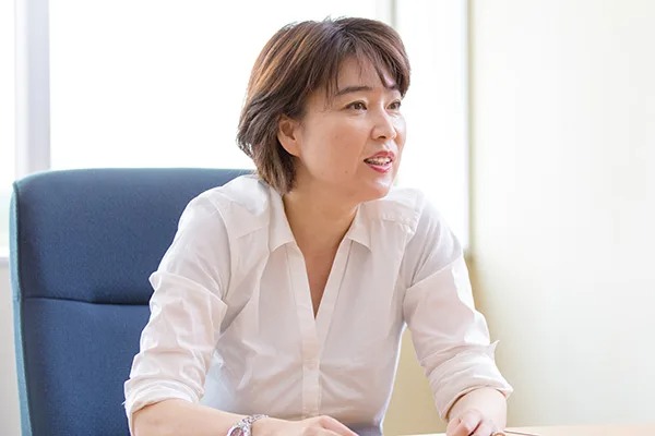 「私の仕事はおばちゃん業」ユーキャン・河内玲子氏。キャリアより社内の潤滑油役を極める