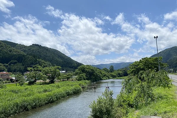 住田町の気仙川の写真